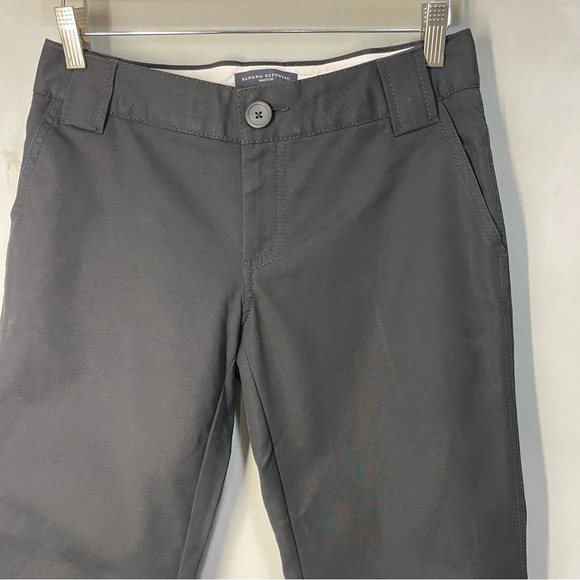 Banana Republic Women's Martin Fit Black Flat Front Capri Crop Pants Size 4 - Picture 2 of 13